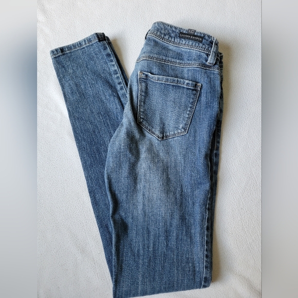 Lauren Conrad blue jeans, Juniors size 0, gently used but in terrific condition - Picture 5 of 6